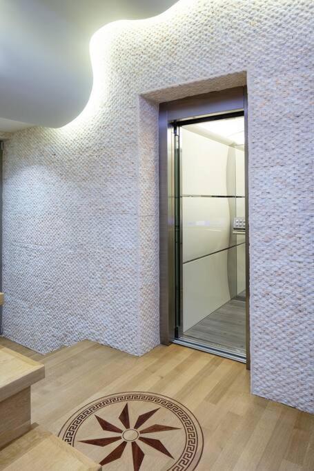 Ni President Suite, Demani President Suites Sitia  Bagian luar foto